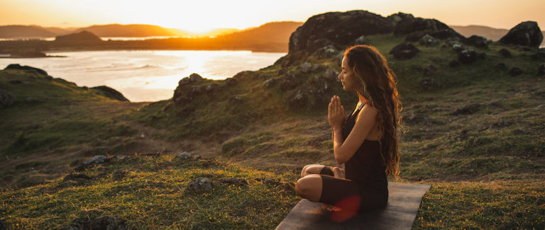 Woman-practices-meditation